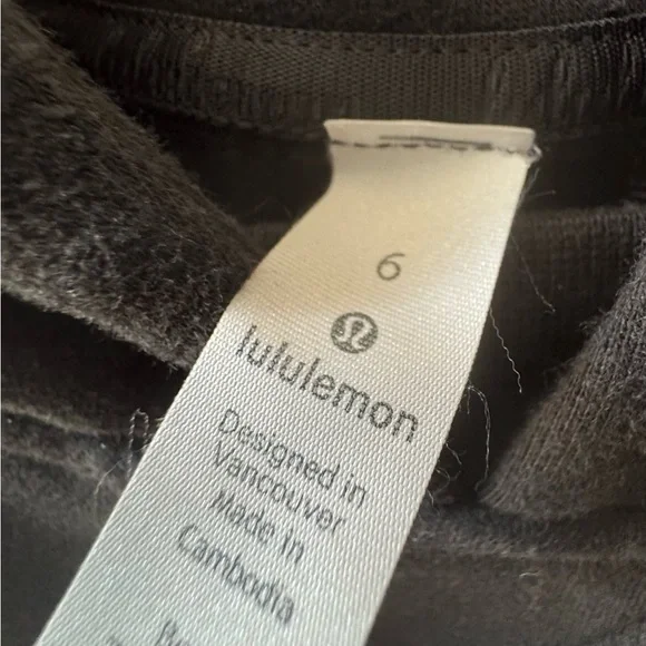 Lululemmon Black Scuba Sweatshirt - Picture 4 of 8
